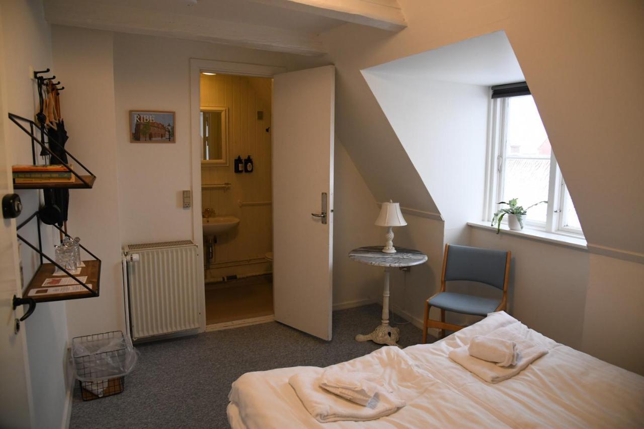 Den Gamle Arrest Bed and Breakfast Ribe Exteriör bild