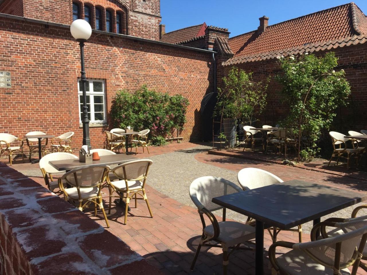 Den Gamle Arrest Bed and Breakfast Ribe Exteriör bild