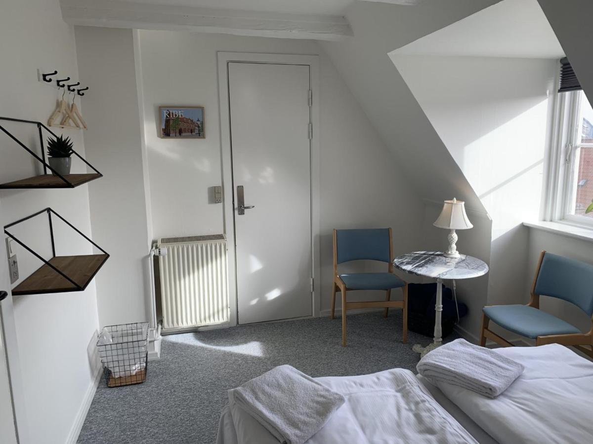 Den Gamle Arrest Bed and Breakfast Ribe Exteriör bild